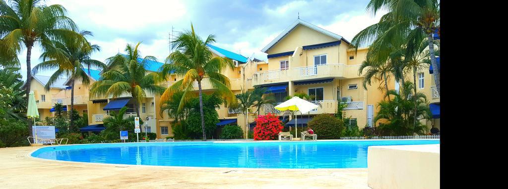 Villa In Le Tamier, 4 Bedrooms, 300M Flic En Flac Beach المظهر الخارجي الصورة